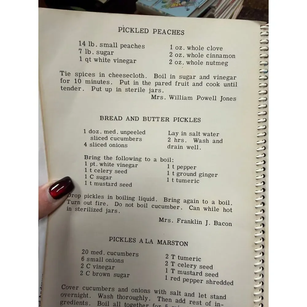 Vintage Gates Mills Ohio Cookbook‎ Spiral Bound How To Cook a Fox Cover Recipes